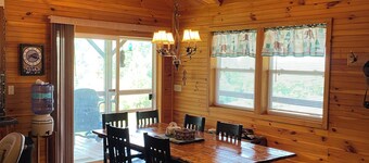 Spacious, secluded cabin