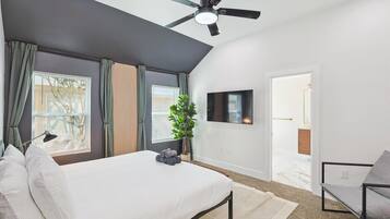 4 dormitorios, escritorio, tabla de planchar con plancha y wifi