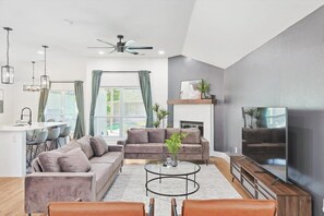 TV, fireplace, offices