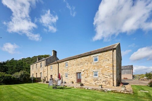 Host & Stay | The Stable, Carr Edge