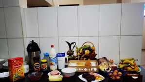 Desayuno continental incluido todos los días 