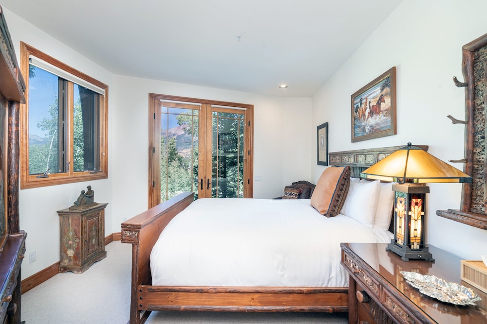 Palisade at Pine Meadows Ski In/Out, Ski Passes! Mountain Village Vrbo