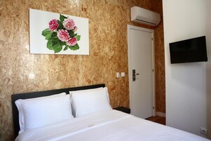 Basic Double or Twin Room | Free WiFi, bed sheets