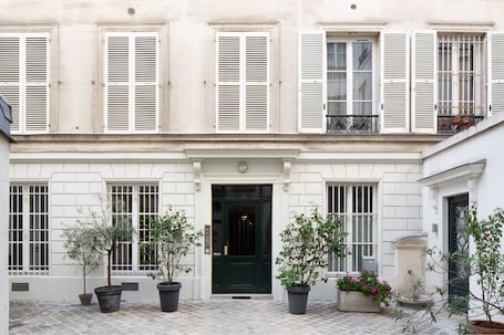 HIGHSTAY - Luxury Serviced Apartments - Tuileries Garden