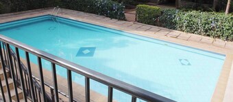 Luxury Suite by Madini near Airport JKIA Train SGR is set in Nairobi. near JKIA