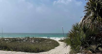 Laguna Beach Bliss - views of water