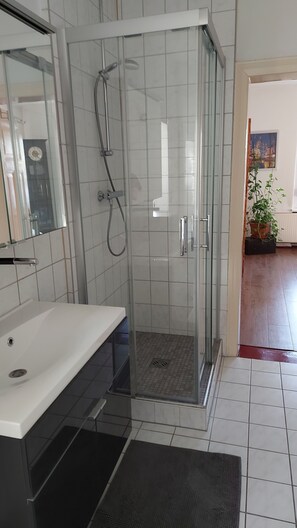Towels, soap, toilet paper
