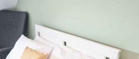 2 soverom, strykejern/-brett, wi-fi og sengetøy