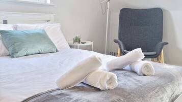 2 Schlafzimmer, Bügeleisen/Bügelbrett, WLAN, Bettwäsche