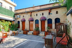 Courtyard - Lütfü Bey Konağı (Gaziantep)