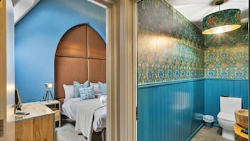 4 bedrooms, free WiFi, bed sheets