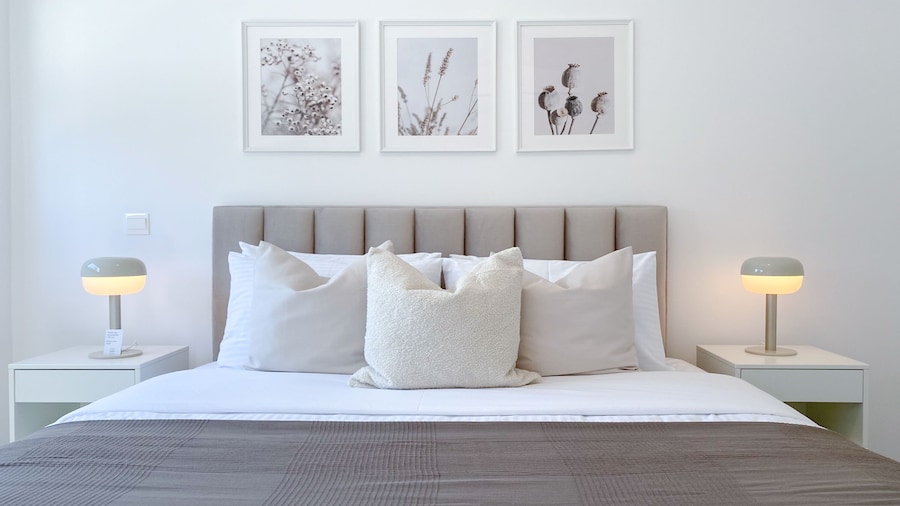 Phaedrus Living: White Hills Suites Panoramic View