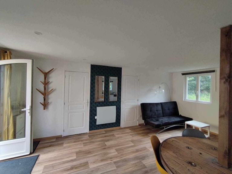 4-6 Person Cottage On Large Enclosed Grounds (Pets Welcome!) - Bretagna