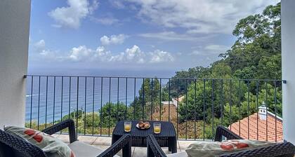 Vinhaticos House by Atlantic Holiday