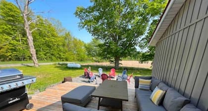 Taylor-Davey Guesthouse (4 bedrooms with ensuites)