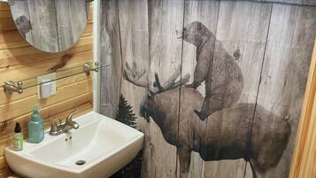 風筒、提供毛巾、番梘、洗頭水