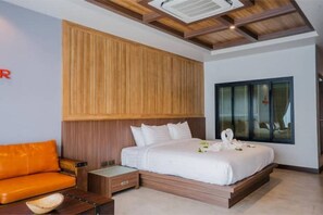 1 bedroom - Hotel Room with Private Plunge Pool - Siray Bay#1 (Tambon Ratsada)