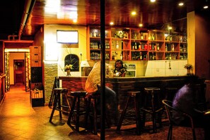 Terrace/patio - Mbale Travellers Inn (Mbale)