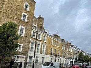 Exterior - Central London Warwick Sq# (London)