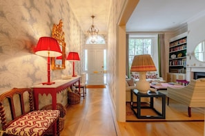 Basic House, Multiple Beds | Living area