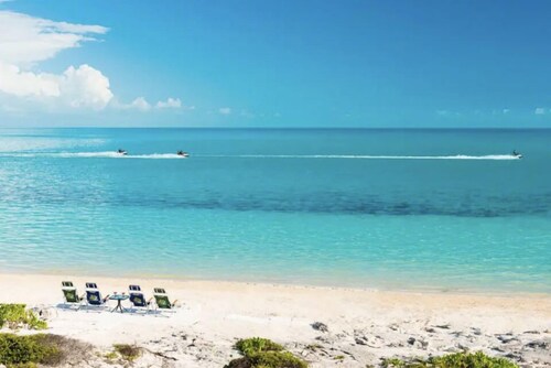 LUX Villa: Ocean View, Private Pool, Chef Avail, Golf & Beach 5 mins. Long Bay