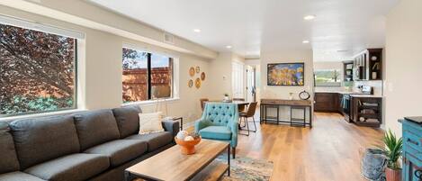 Televisión y oficina