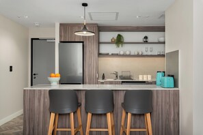 Interior - New Luxury Apartment, No Loadshedding (Cape Town)