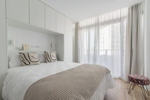 1 soverom, strykejern/-brett, wi-fi og sengetøy