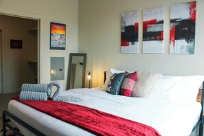 1 bedroom, desk, iron/ironing board, travel cot