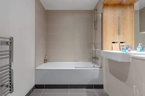 Tina 