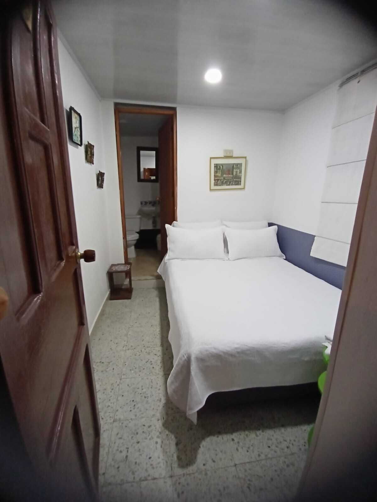 7 chambres, Wi-Fi, draps fournis