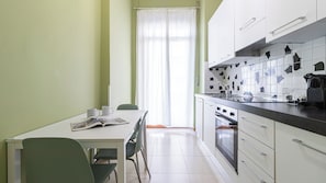 Apartment, 1 Bedroom | Private kitchen