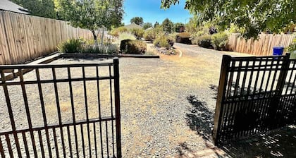 The Virginia Blue: Walk To Downtown Prescott
