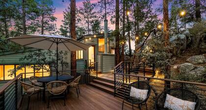 Prescott Treehouse. Luxe 4BR/3Ba Home. Sleeps 10