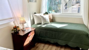 2 dormitorios, tabla de planchar con plancha, wifi y ropa de cama