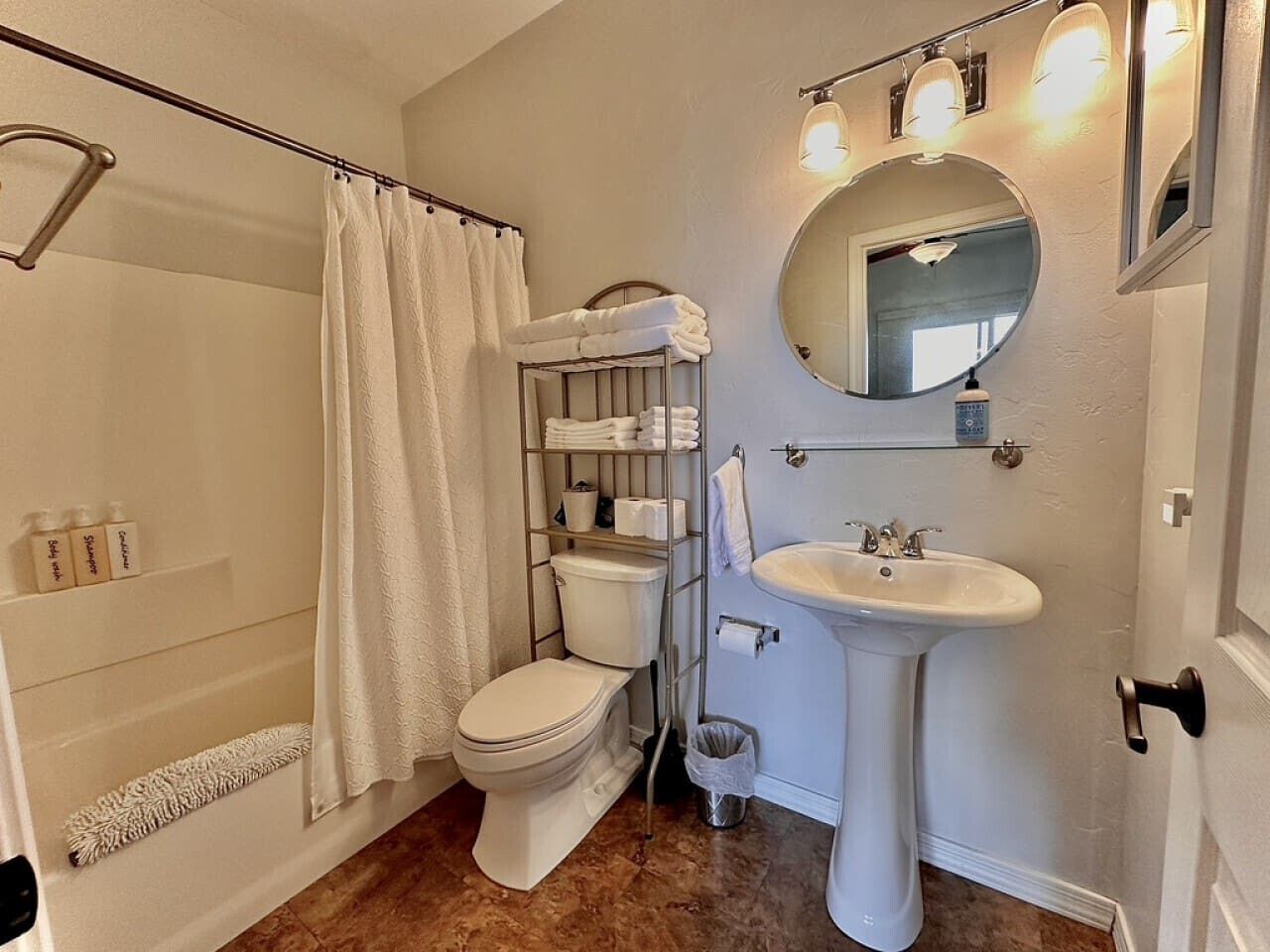 Hair dryer, towels