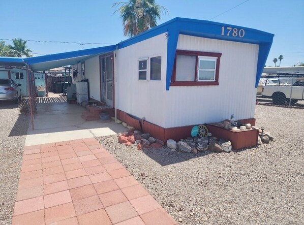 Exterior - Cottage on the Riviera (Bullhead City)