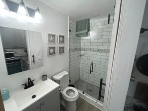 Bathroom - New Studio Attached to a Beautiful Tropical Bungalow Short Bike Ride to Downtown (St. Petersburg)