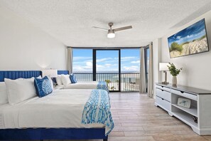 2 bedrooms, Internet, bed sheets - "Salty Living" - Luxury Beachside 2BR/2BA Condo (Panama City Beach)