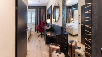 Soundproofing, cots/infant beds