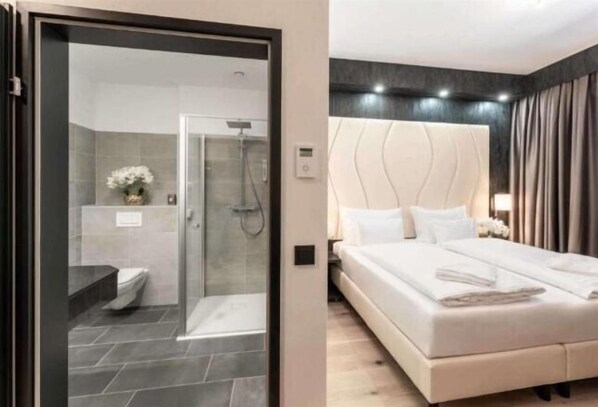 Cots/infant beds - PLAZA INN Wiener Neustadt (Wiener Neustadt)