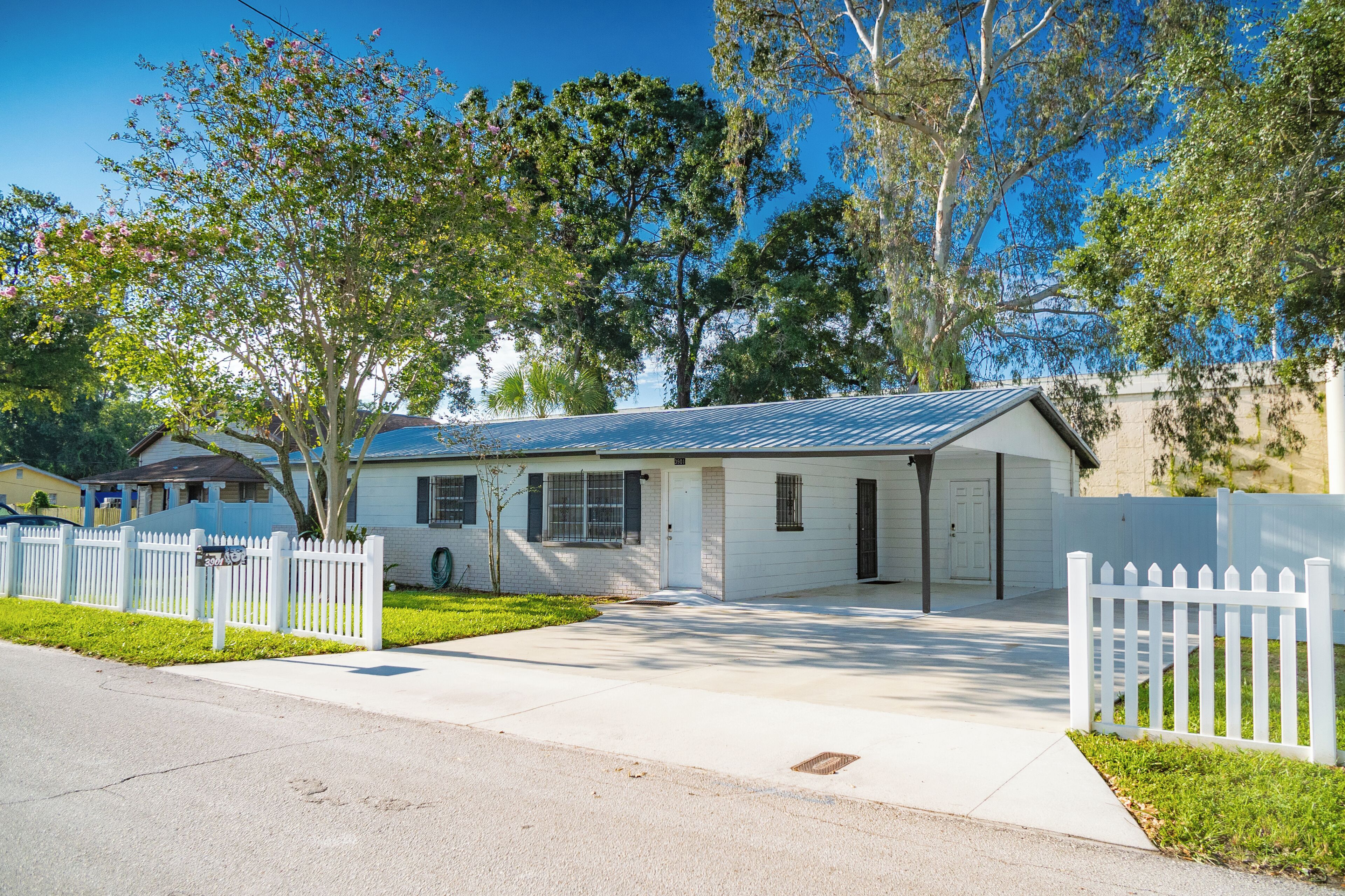 Charming Tampa 3-Bedroom Haven
