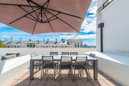 Charleston Duplex-rooftop « The Place to Be »