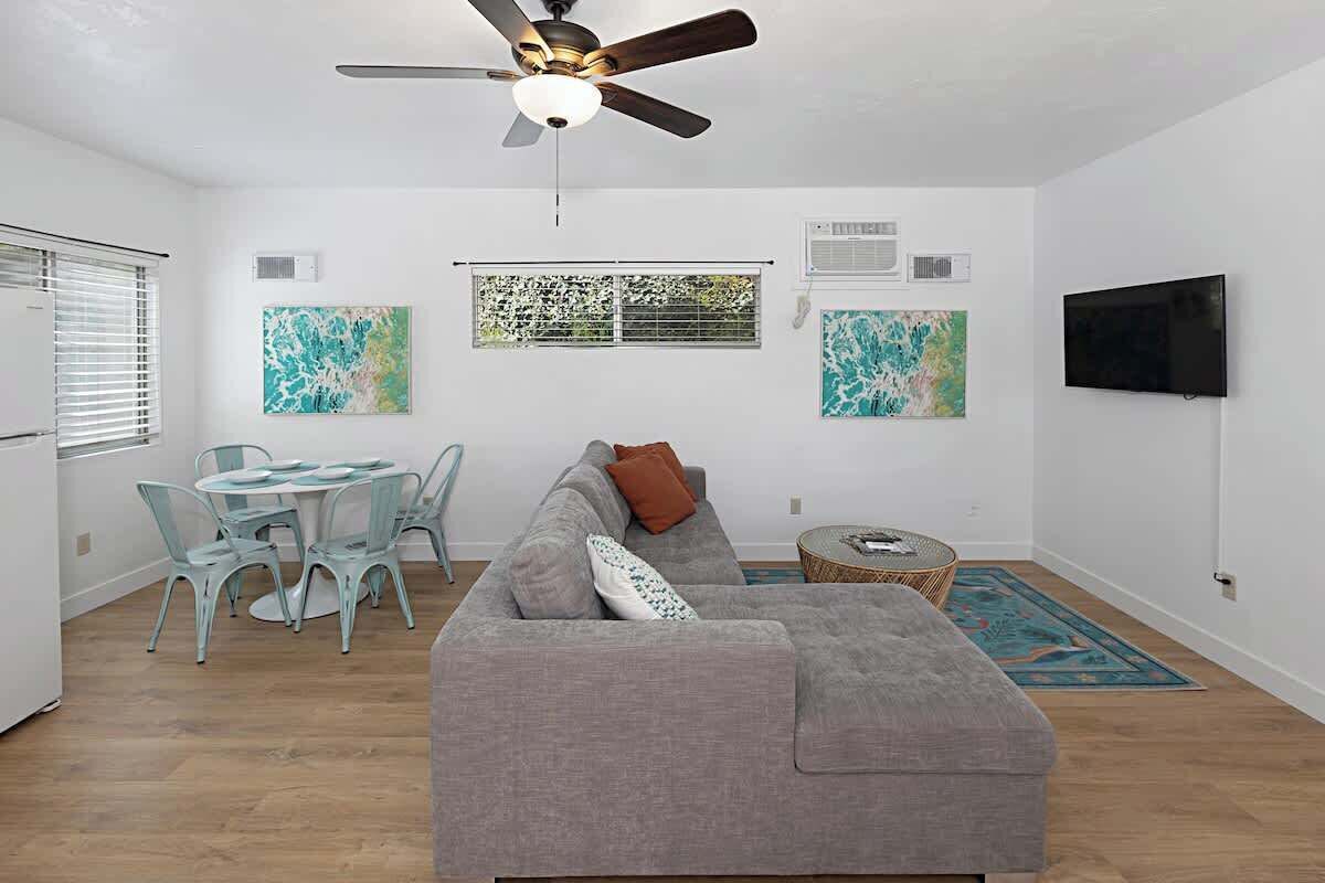 Smart-tv en een kantoor