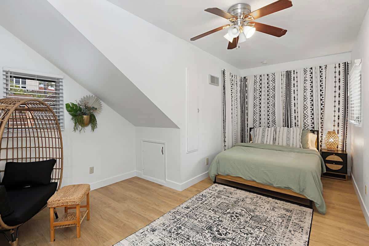 1 soverom, strykejern/-brett, reiseseng for barn og wi-fi