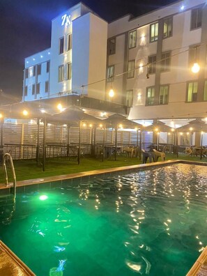 Exterior - zarmmak (Lekki)