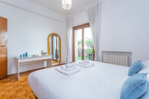 3 bedrooms, iron/ironing board, free WiFi, bed sheets