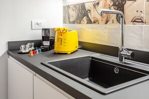 Interior - Eclectica Living 2 BDR Apartment (Roma)