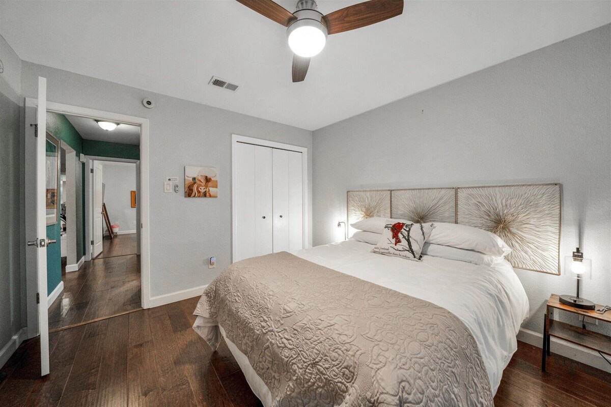 Photo 20 of The Hideaway Vaca-South Austin: A Swim & Grill Oasis with Game Barn & back deck