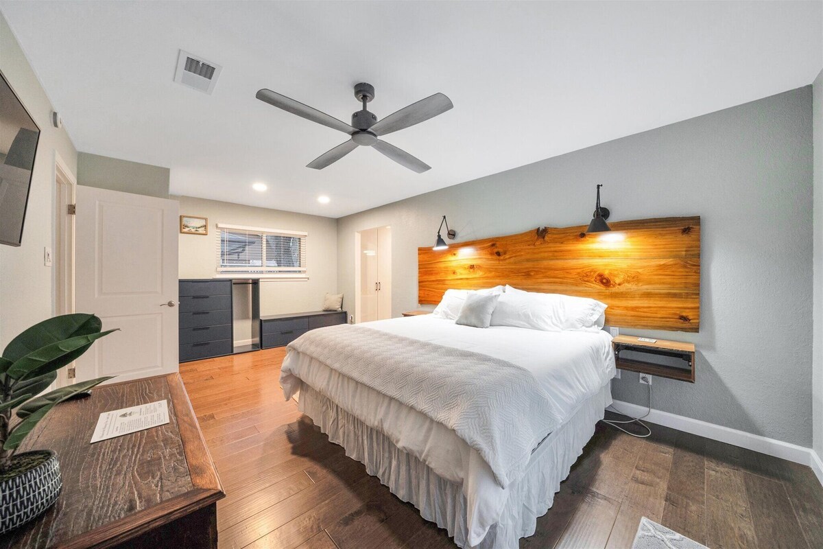 Photo 12 of The Hideaway Vaca-South Austin: A Swim & Grill Oasis with Game Barn & back deck